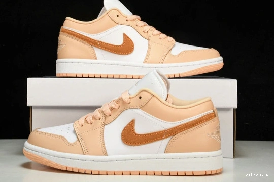 EP Sunset  Haze Jordan  DC0774-801 1 Low DC0774-801 0430